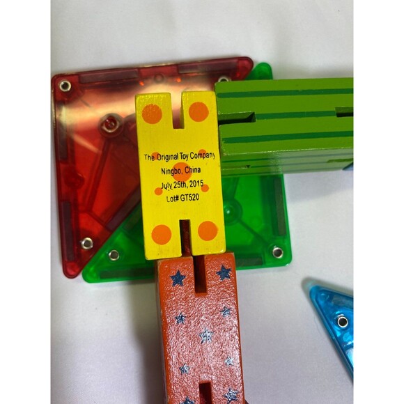 Toys Bundle 4 Different Things, 7 Different Pieces, J'adore Wood Truck, Fidgit - Picture 2 of 7